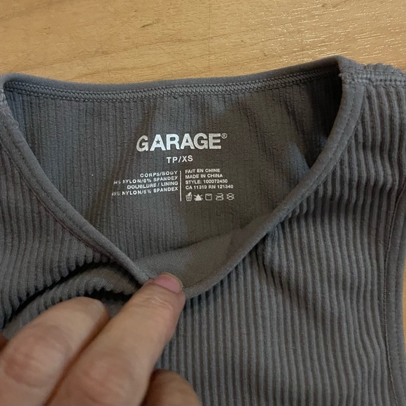 Garage ribbed scooped neck stretch tank ribbed crop top XS Gray Grey - Picture 3 of 3